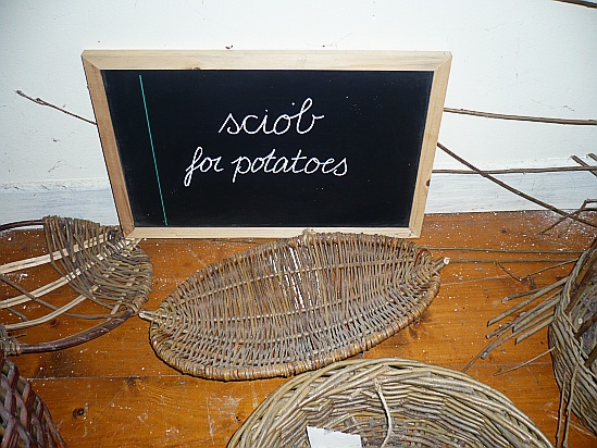 Potato sciob - Public Domain Photograph