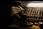 woman-weaving